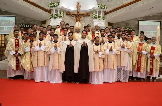 Bishop Francis Serrao ordains 9 deacons